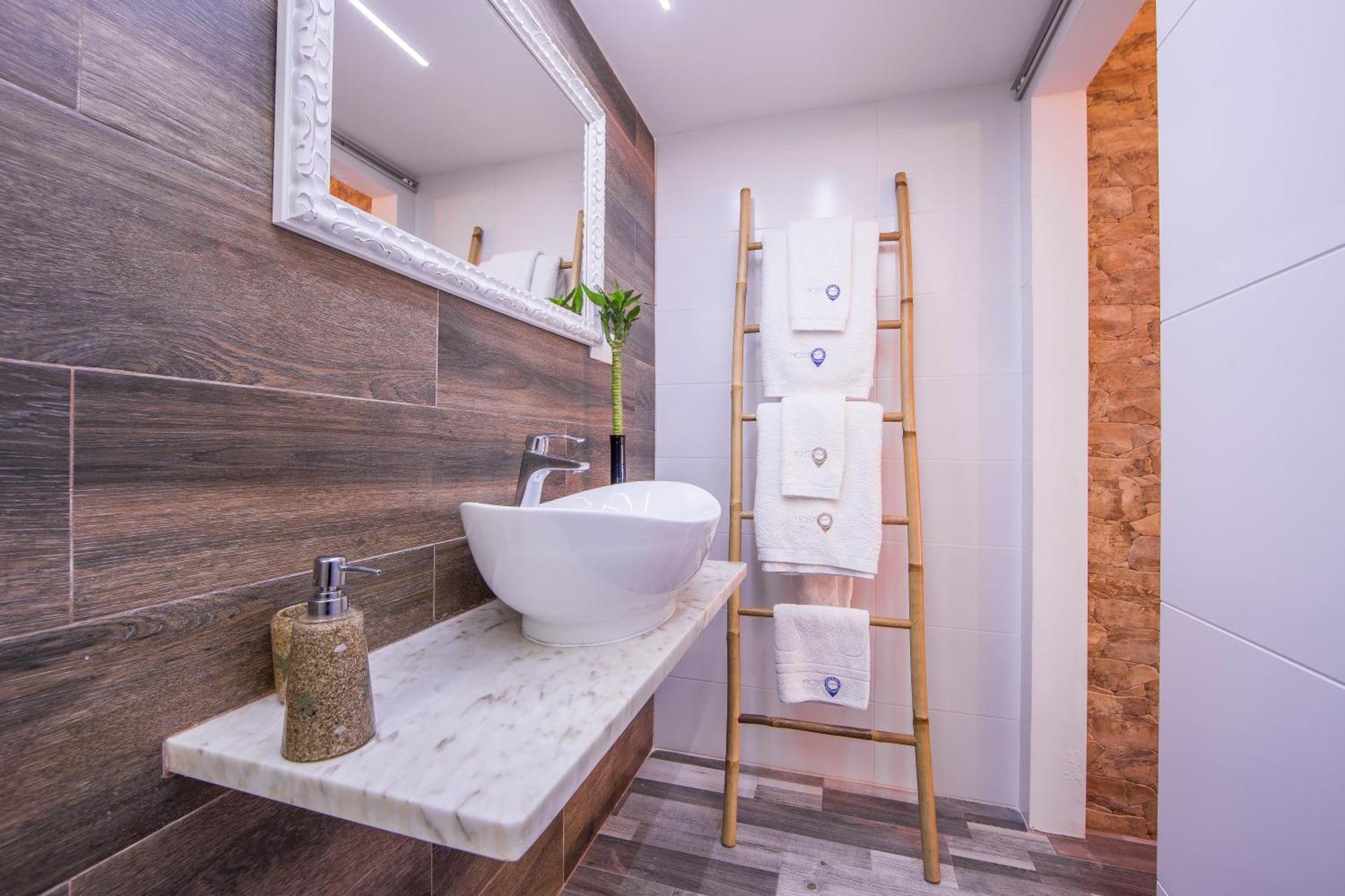 Vila Maria Apartments By Host-Point กอสตา ดา กาปาริกา ภายนอก รูปภาพ